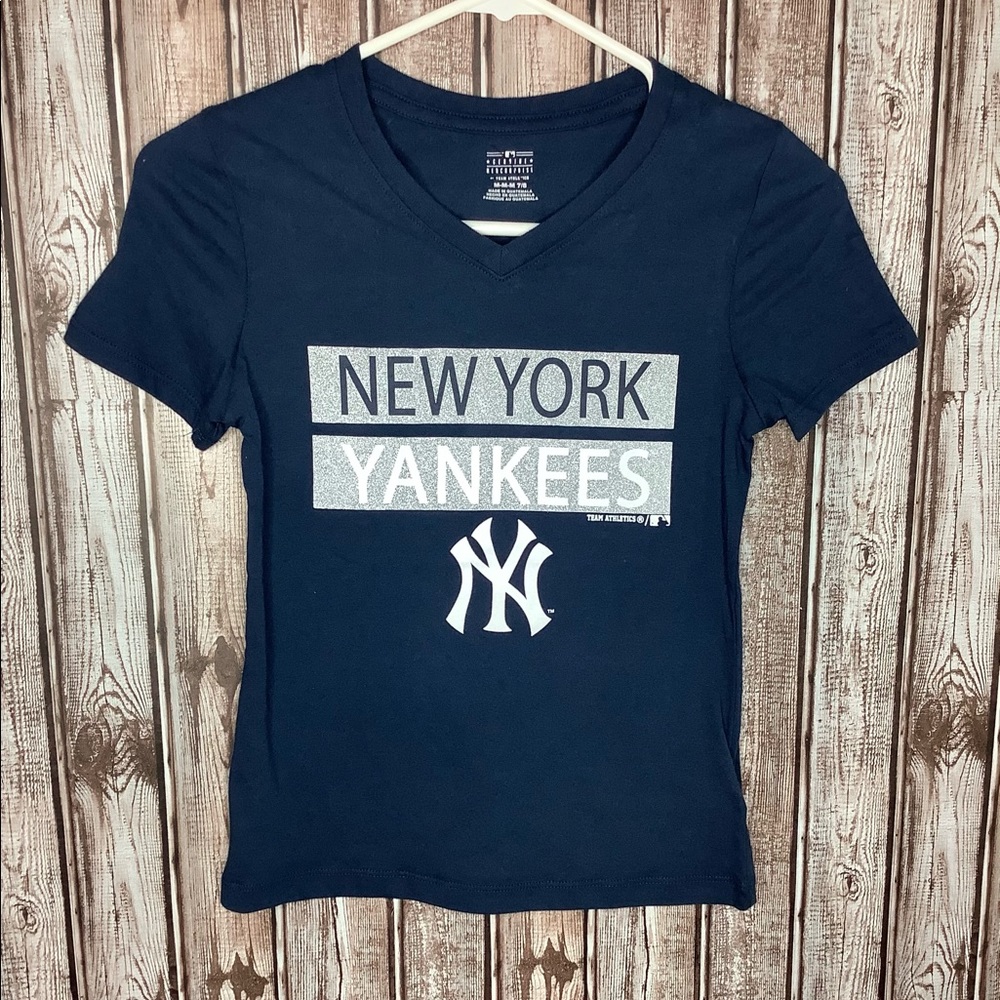 New York Yankees girls T-shirt New W/O tags